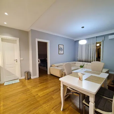 Apartment Comfort Center